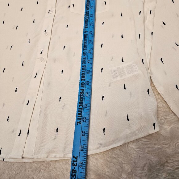 Kensie Women's White Black Ligting Print Buttons Up Shirt Size: L - Picture 5 of 10